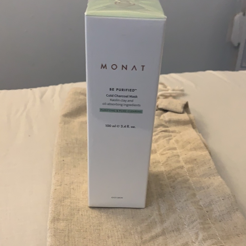 Monat Be Purified Cold Charcoal Mask - Picture 4 of 6